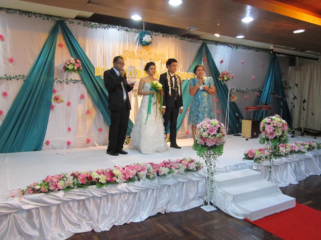 Lopburi Inn Hotel Bagian luar foto