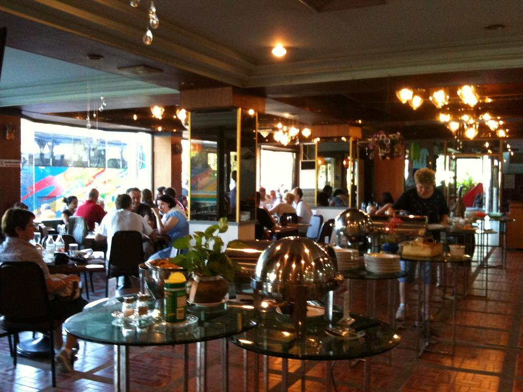 Lopburi Inn Hotel Bagian luar foto